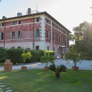 Villa Dei Cipressi
